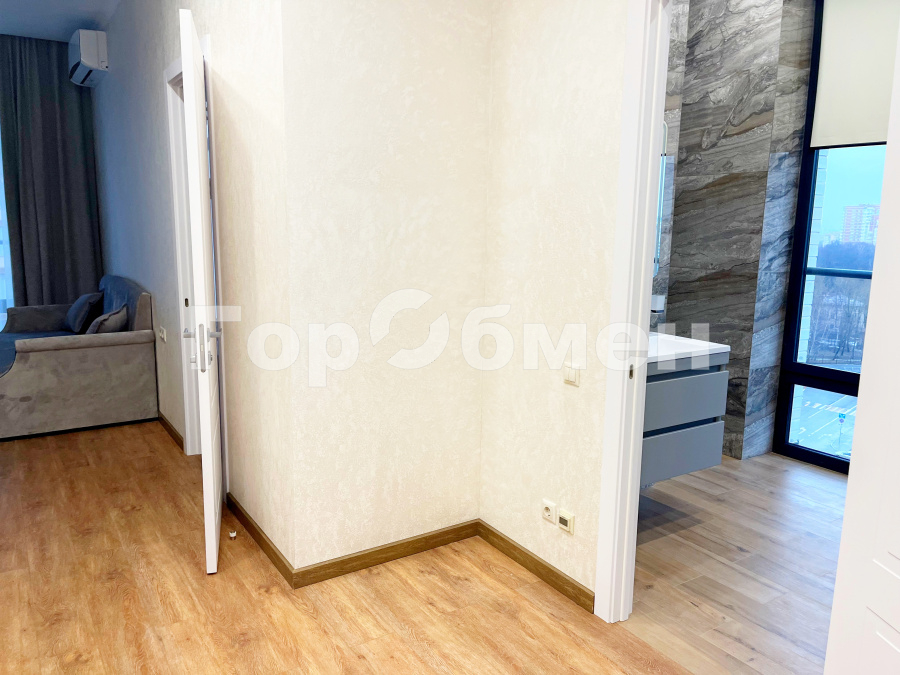 Аренда 3-комнатной квартиры, Москва, Россия,   улица Академика Челомея