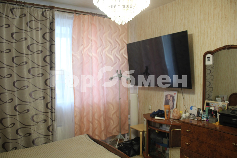 Продажа 2-комнатной квартиры, Москва, Россия,   Снежная улица