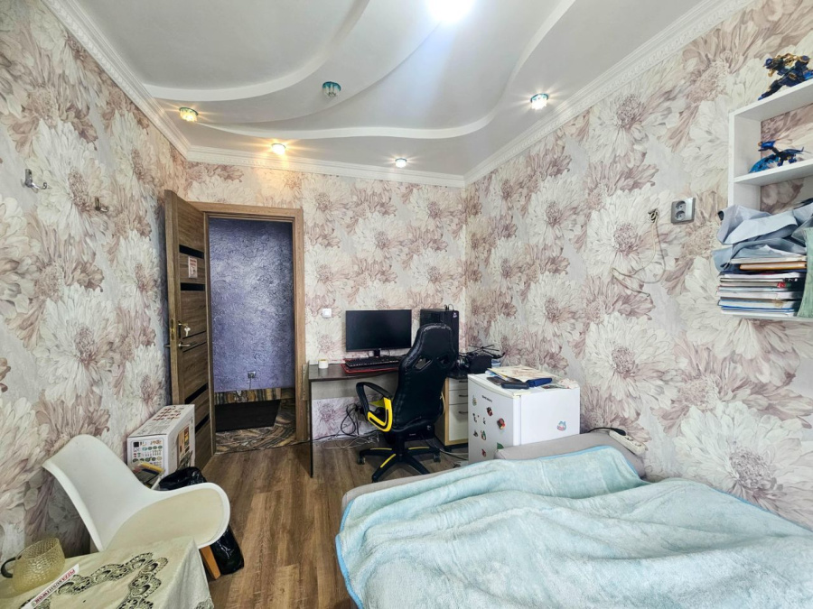 Продажа 5-комнатной квартиры, Мытищи, Россия,   городской округ   улица Колпакова