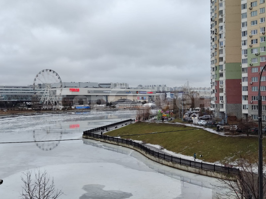 Аренда 2-комнатной квартиры, Красногорск, Россия,   городской округ   Красногорский бульвар