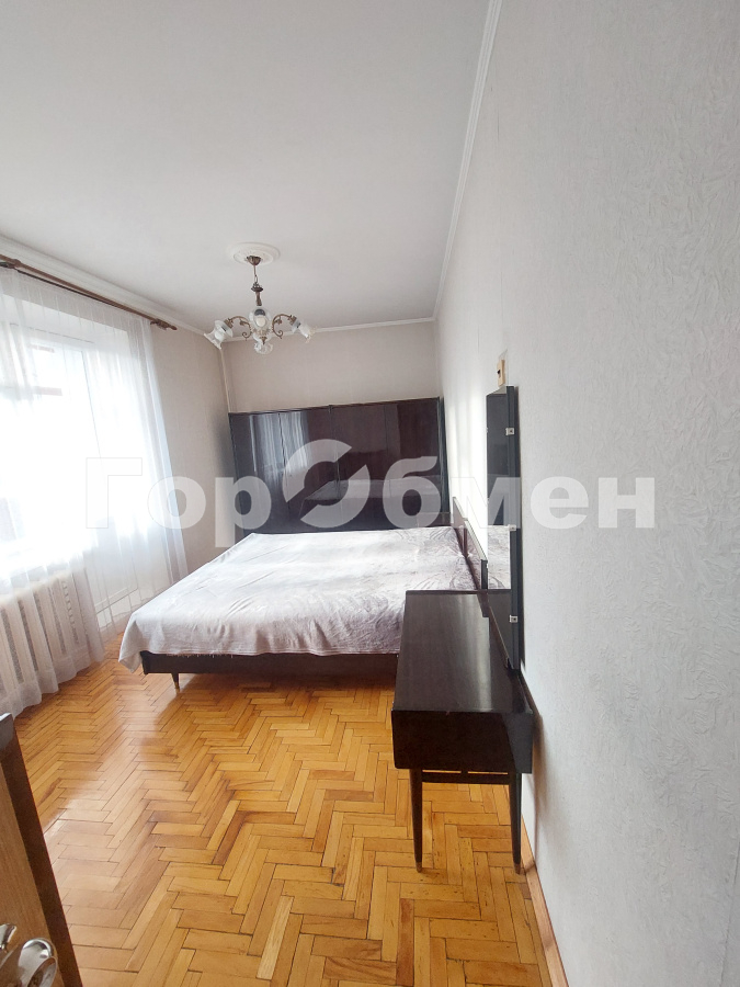 Продажа 2-комнатной квартиры, Москва, Россия,   Чусовская улица