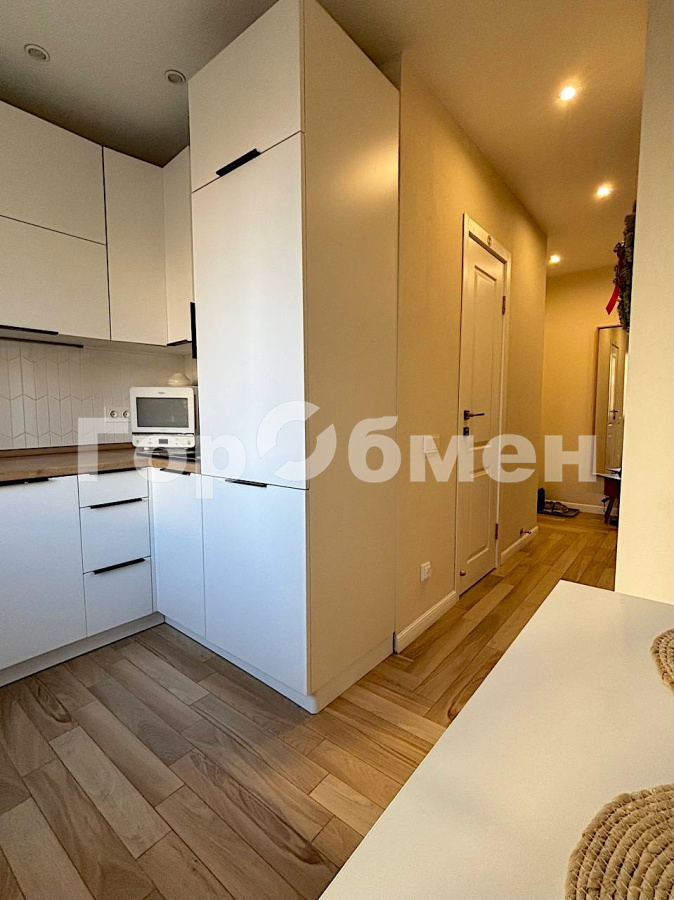 Продажа 1-комнатной квартиры, Москва, Россия,   улица Кулакова