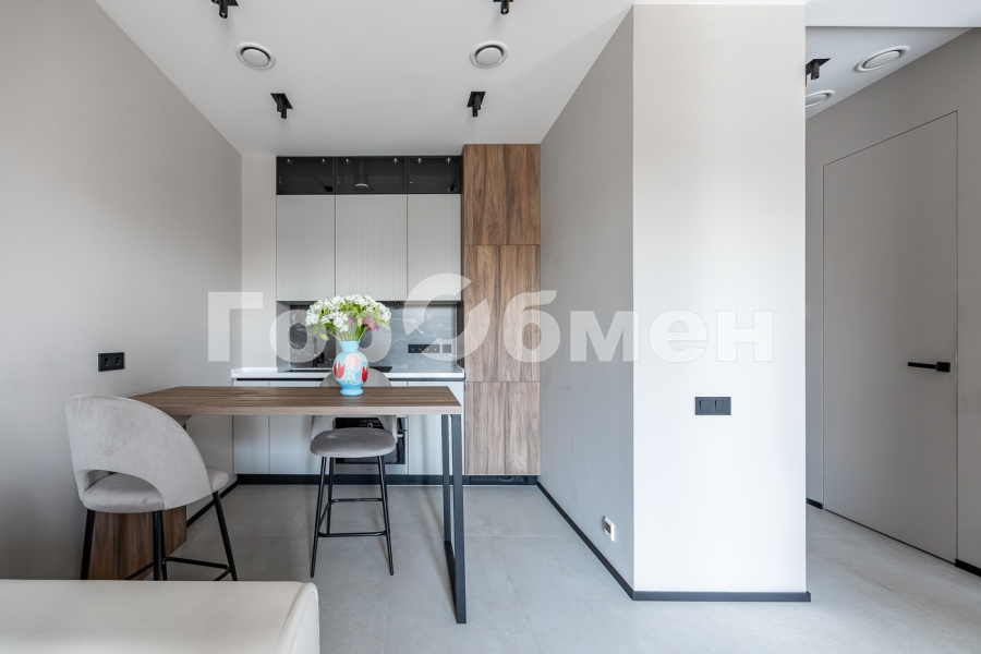 Продажа 1-комнатной квартиры, Москва, Россия,   1-я улица Ямского Поля