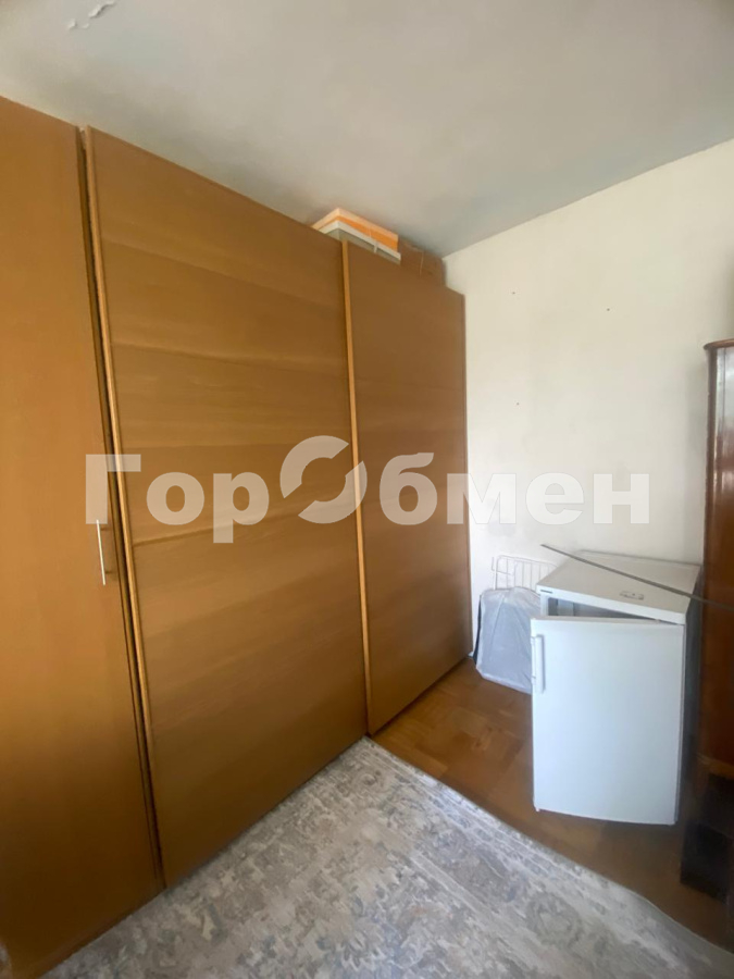 Продажа 2-комнатной квартиры, Москва, Россия,    улица Миклухо-Маклая