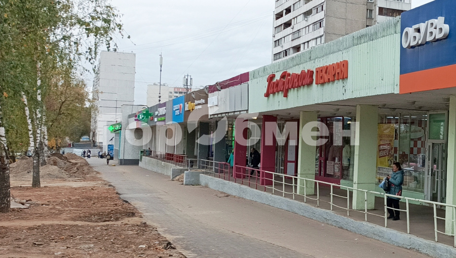 Продажа 2-комнатной квартиры, Москва, Россия,    Уссурийская улица