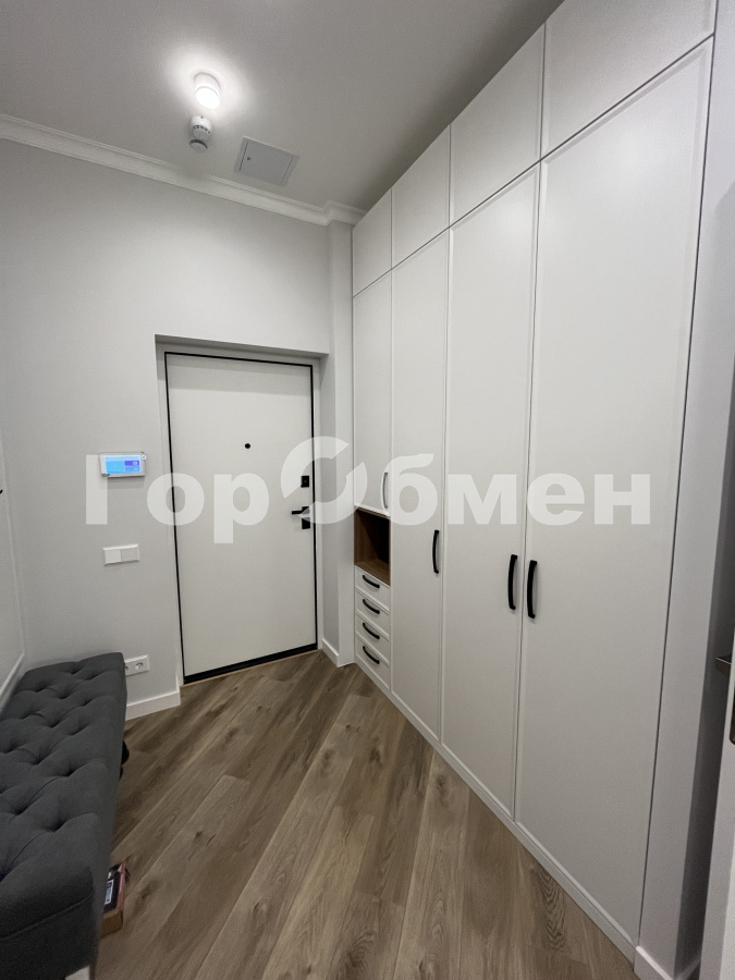 Аренда 2-комнатной квартиры, Москва, Россия,   улица Академика Волгина