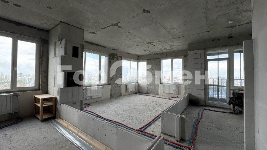 Продажа 3-комнатной квартиры, Москва, Россия,    Электролитный проезд