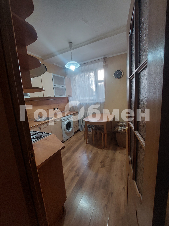 Продажа 2-комнатной квартиры, Москва, Россия,   Чусовская улица