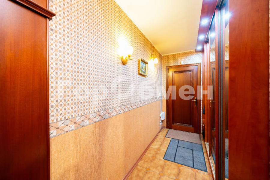 Продажа 4-комнатной квартиры, Королев, Россия,    микрорайон Юбилейный