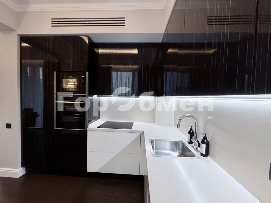 Аренда 2-комнатной квартиры, Москва, Россия,   Ленинградский проспект