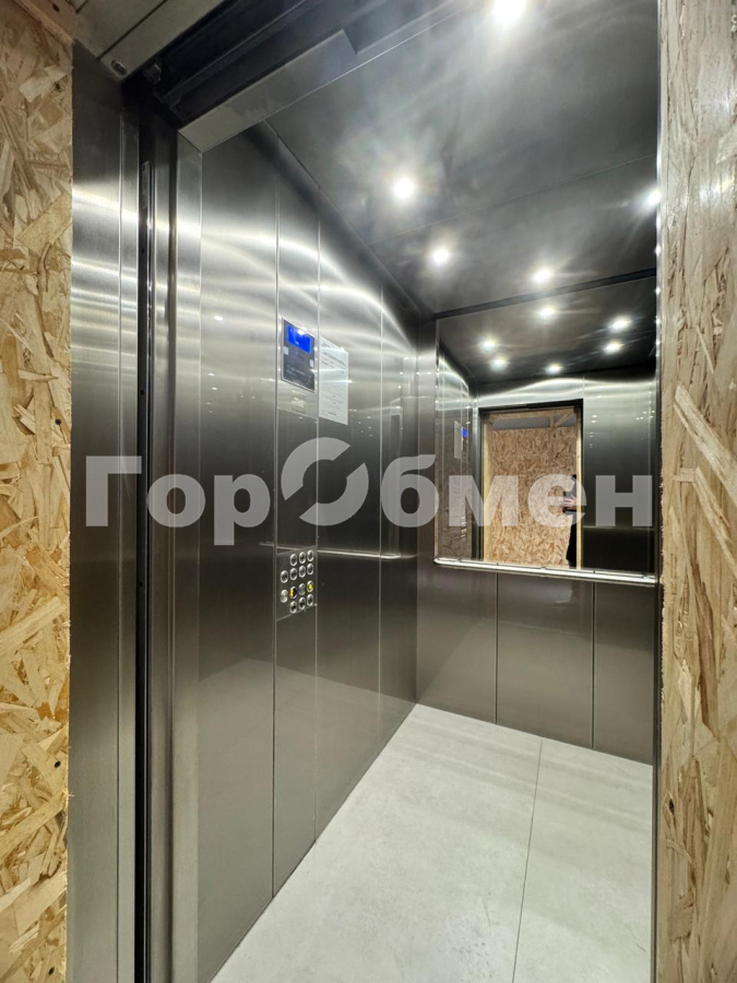 Продажа 2-комнатной квартиры, Москва, Россия,   улица Нижние Мнёвники