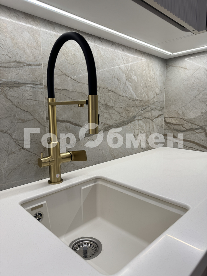 Аренда 2-комнатной квартиры, Москва, Россия,   улица Нижние Мнёвники