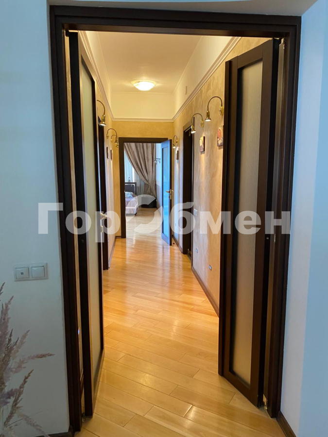 Аренда 3-комнатной квартиры, Москва, Россия,   улица Пырьева