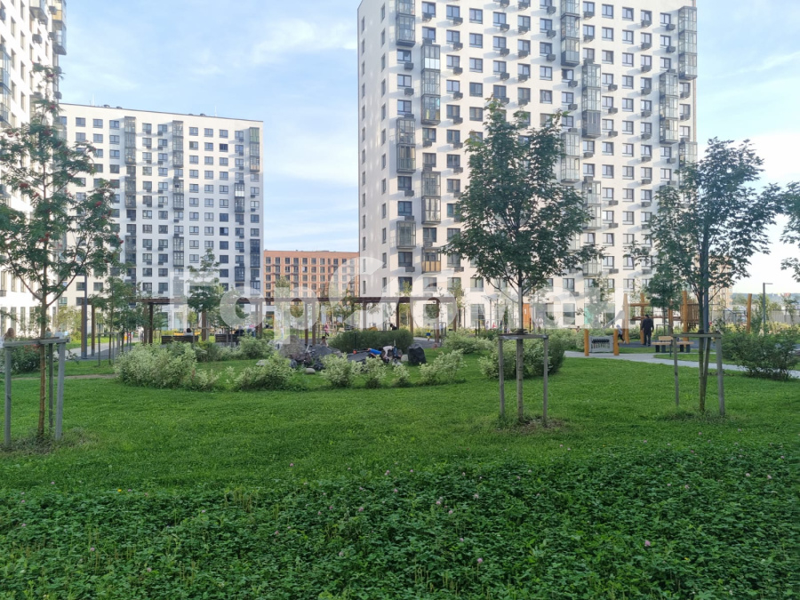 Продажа 2-комнатной квартиры, Москва, Россия,   Новомосковский административный округ