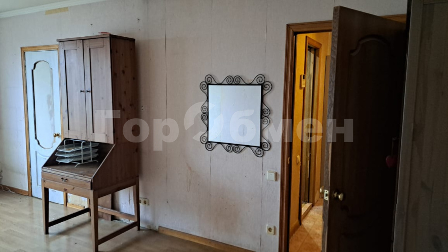 Продажа 1-комнатной квартиры, Москва, Россия,   Вильнюсская улица