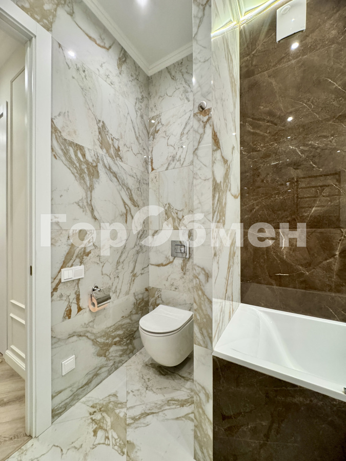 Аренда 2-комнатной квартиры, Москва, Россия,   улица Янковского